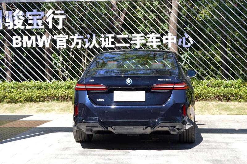 BMW i5, 2025 — фото 4 из 12