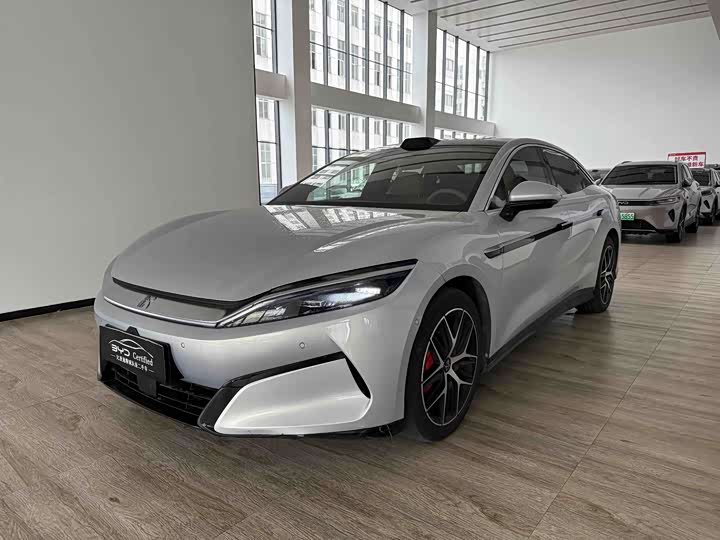 BYD Han L, 2025 — купить в Саратове под ключ