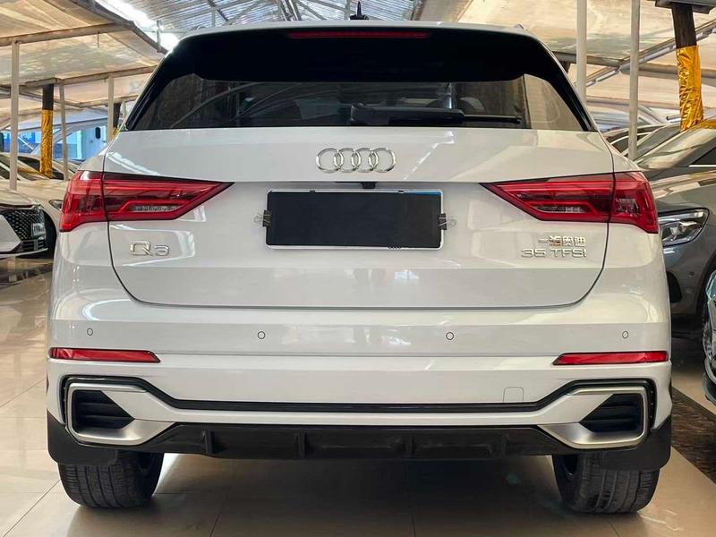 Audi Q3, 2024 — фото 5 из 12