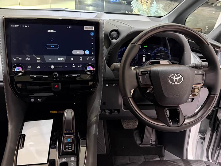 Toyota Vellfire, 2025 — фото 4 из 12