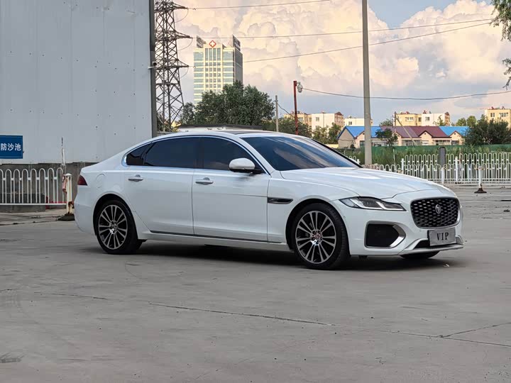 Jaguar XF L, 2022 — фото 3 из 9