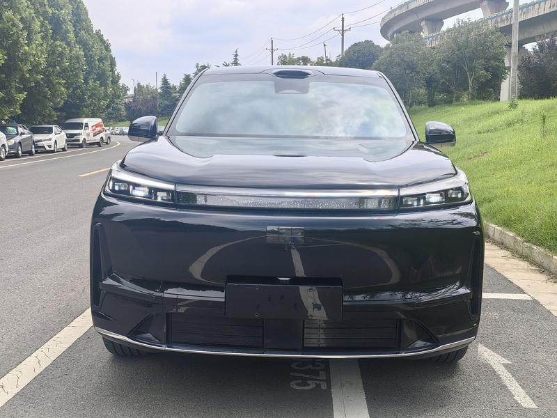 Geely Galaxy M9, 2025 — фото 2 из 12