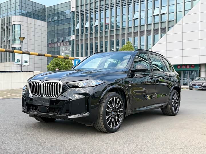 BMW X5, 2024 — купить в Казани под ключ