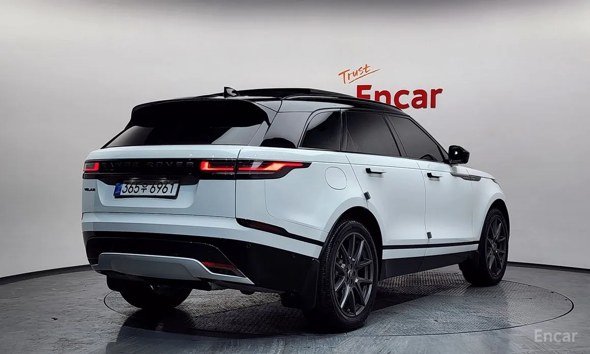 Land Rover Range Rover Velar, 2025 — фото 2 из 12