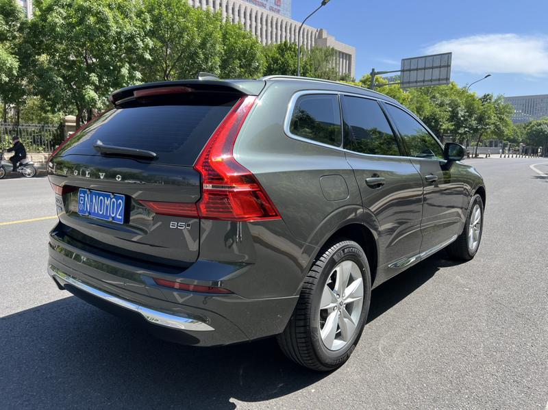 Volvo XC60, 2021 — фото 5 из 11