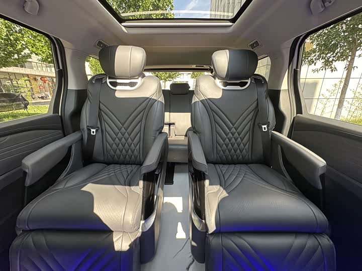 JAC Refine RF8 Hybrid, 2025 — фото 9 из 9