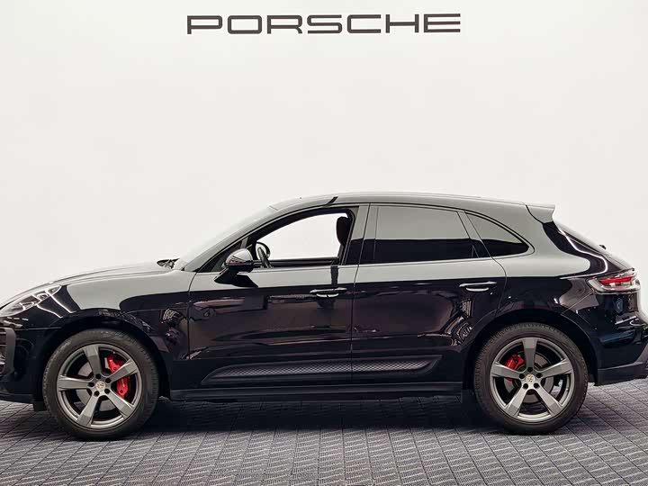 Porsche Macan, 2023 — фото 4 из 9