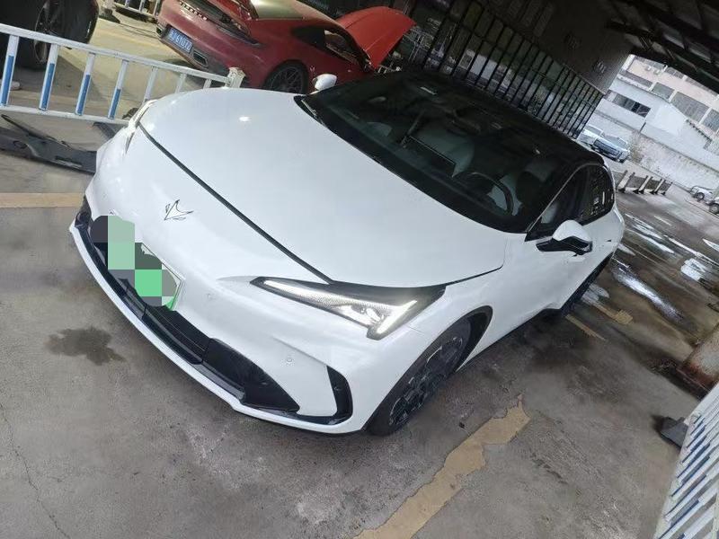 BAIC Arcfox Alpha S5, 2026 — купить в Кирове под ключ