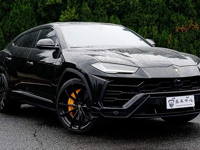 Lamborghini Urus, 2023 — фото 4 из 9