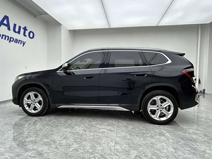 BMW X1, 2023 — фото 8 из 9