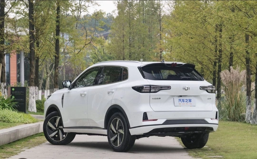 Changan Qiyuan Q05, 2024 — фото 2 из 5