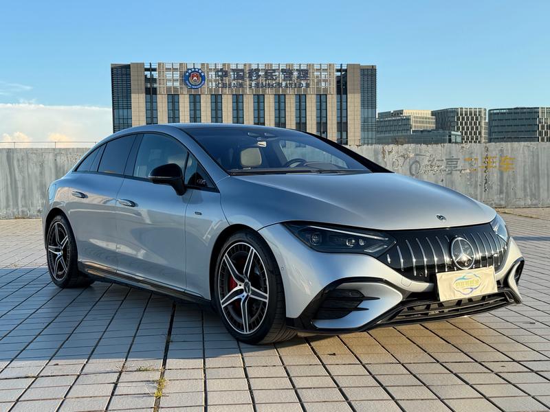 Mercedes-Benz EQE AMG, 2023 — фото 3 из 12