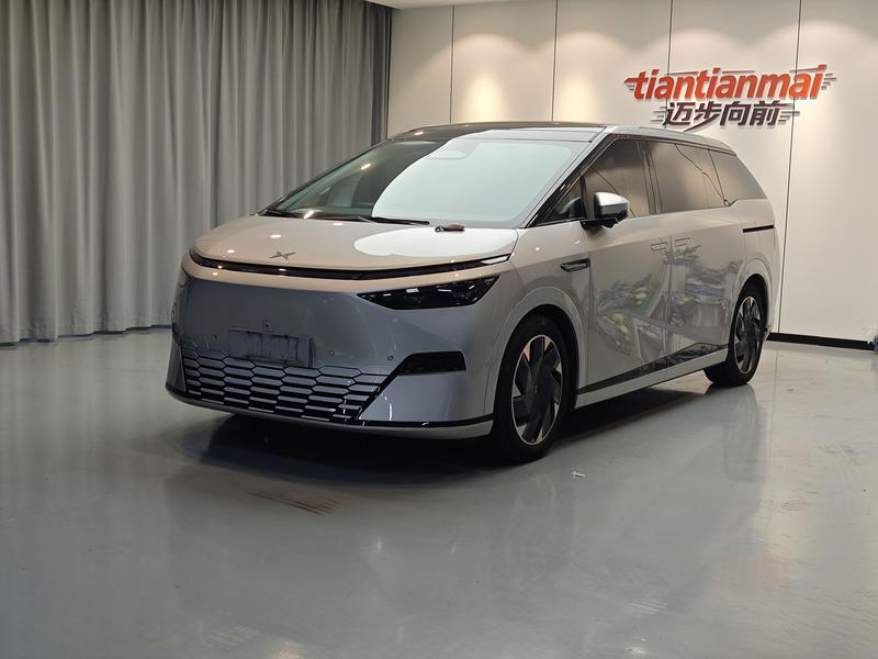XPeng X9, 2023 — купить в Санкт-Петербурге под ключ
