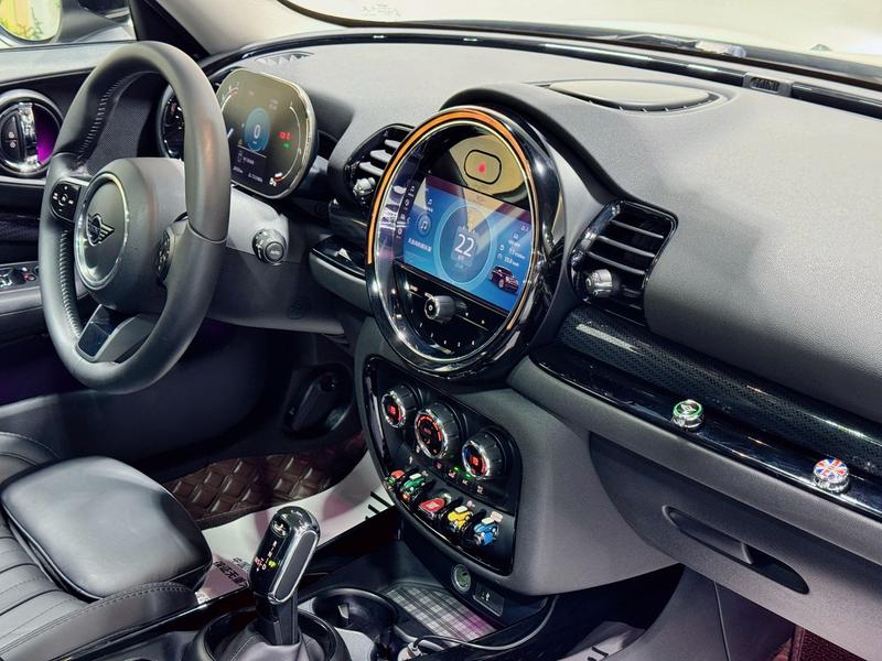 Mini Clubman, 2021 — фото 7 из 11