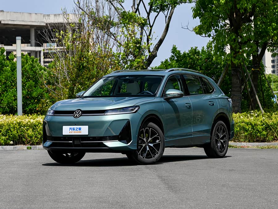 Volkswagen Tiguan L Hybrid, 2026 — купить в Костроме под ключ