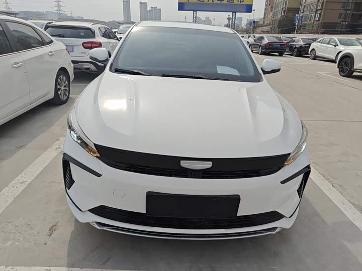 Geely Emgrand L Hi·P Hybrid, 2024 — фото 3 из 9