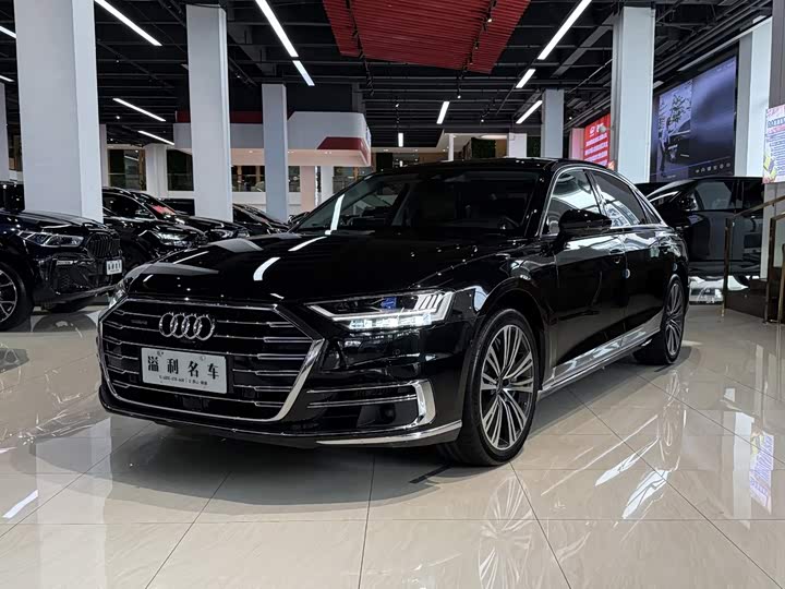 Audi A8, 2021 — фото 5 из 9