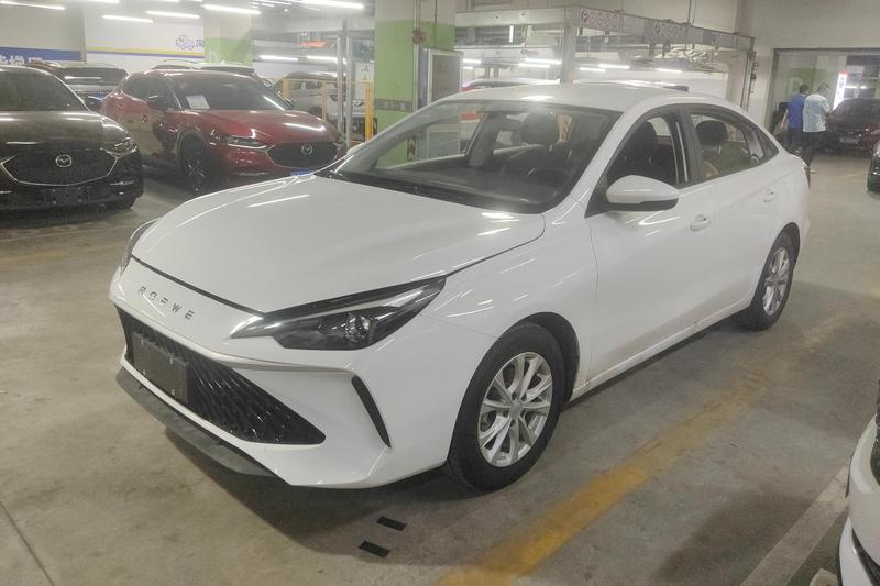 Roewe i5, 2025 — купить в Воронеже под ключ