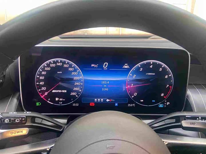Mercedes-Benz GLC-Class AMG, 2025 — фото 9 из 9