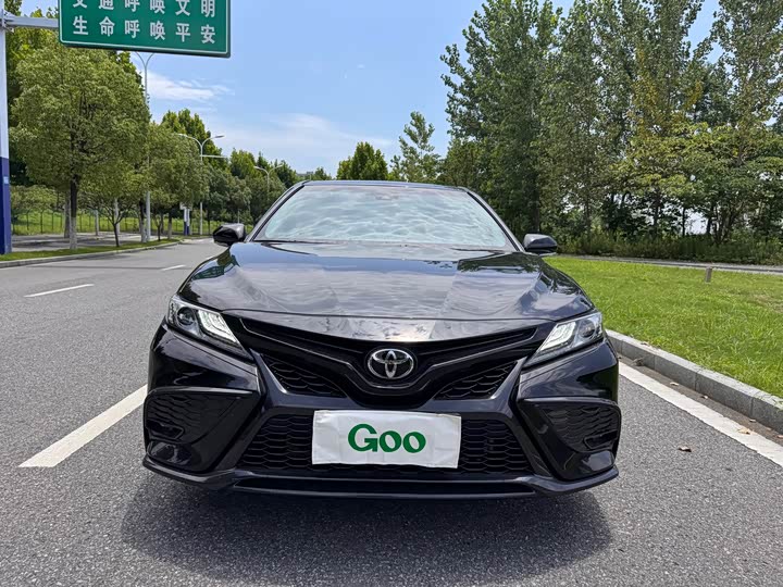 Toyota Camry, 2023 — купить в Курске под ключ