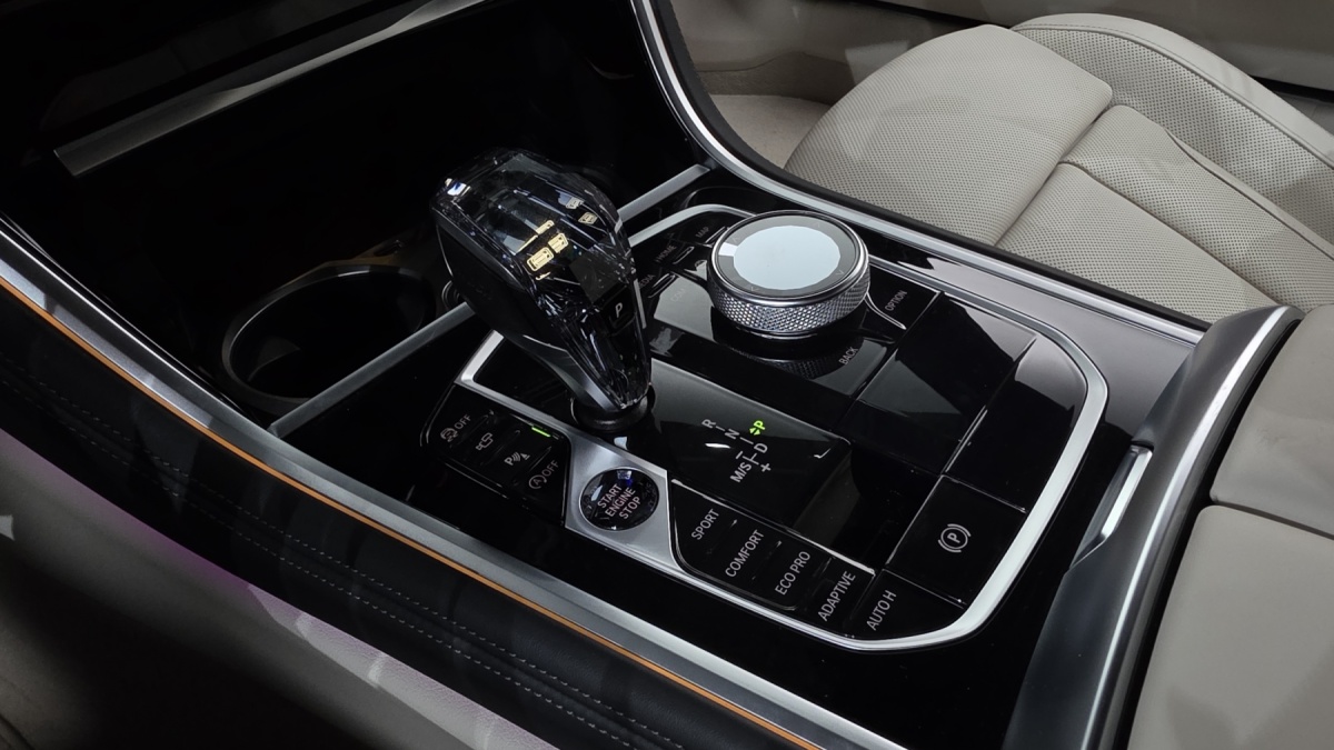 BMW 8 Series, 2022 — фото 8 из 12