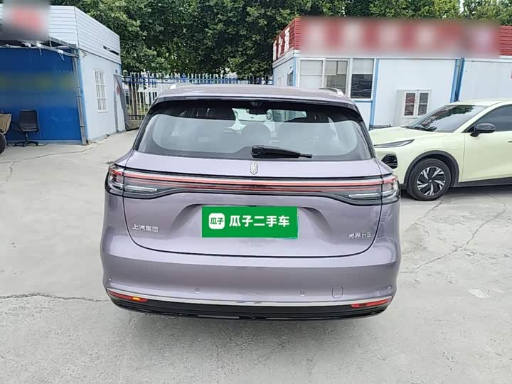 Shangjie (Huawei × SAIC) H5, 2025 — фото 6 из 9