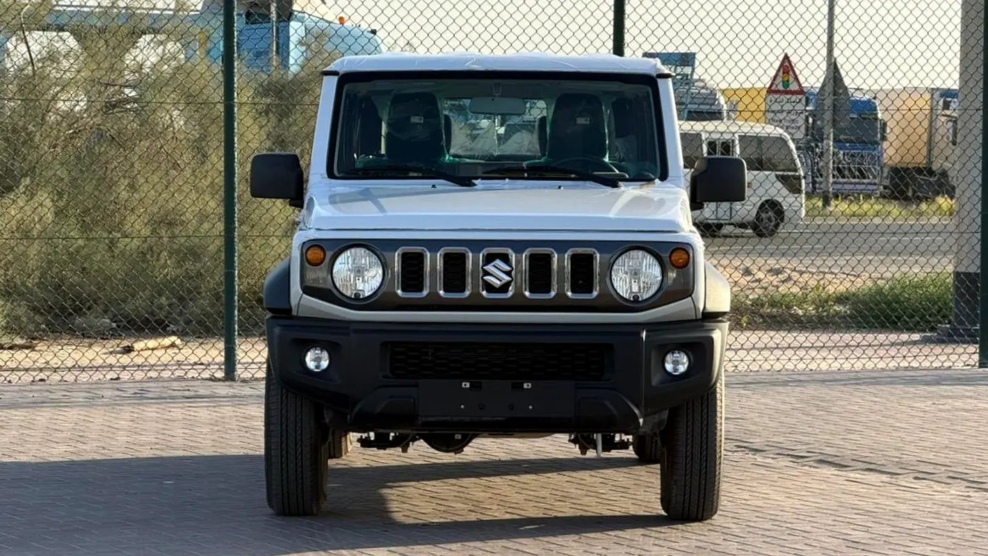Suzuki Jimny, 2026 — фото 7 из 10