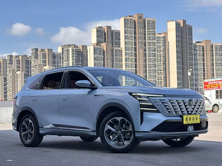 Changan CS75 Plus, 2024 — фото 3 из 9