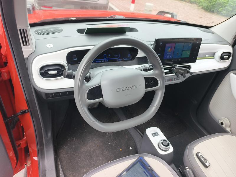 Geely Galaxy Panda Mini, 2025 — фото 11 из 12