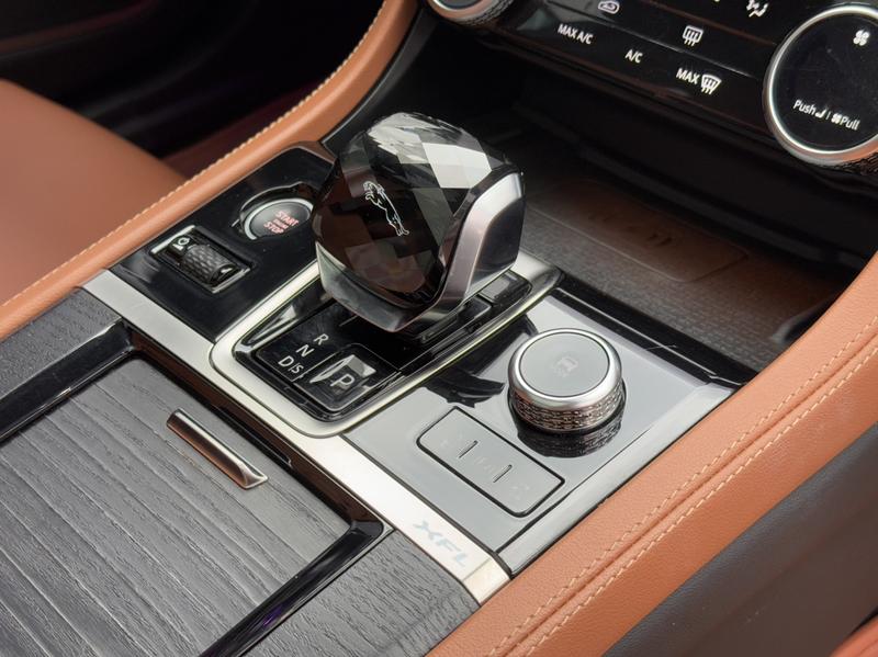 Jaguar XF L, 2022 — фото 7 из 10