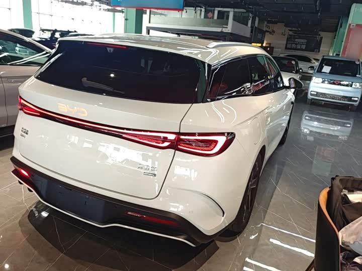 BYD Seal 06 Hybrid/EV, 2025 — фото 7 из 9