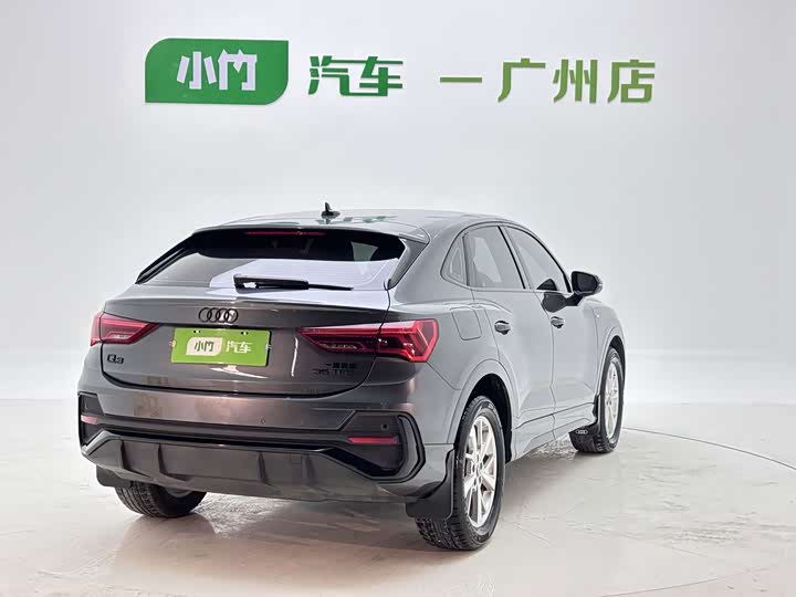 Audi Q3 Sportback, 2023 — фото 6 из 9