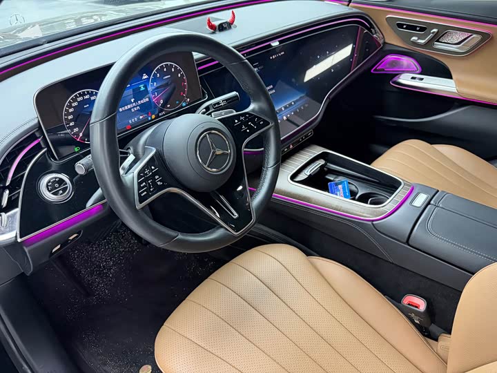 Mercedes-Benz E-Class, 2024 — фото 4 из 9