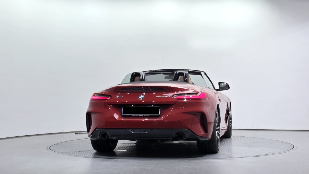 BMW Z4, 2025 — фото 4 из 12