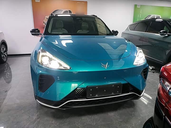 BAIC Arcfox Alpha T, 2022 — фото 3 из 9