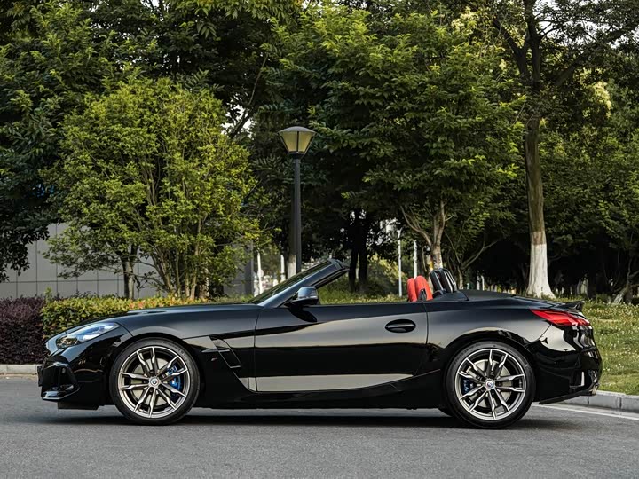 BMW Z4, 2023 — фото 3 из 9