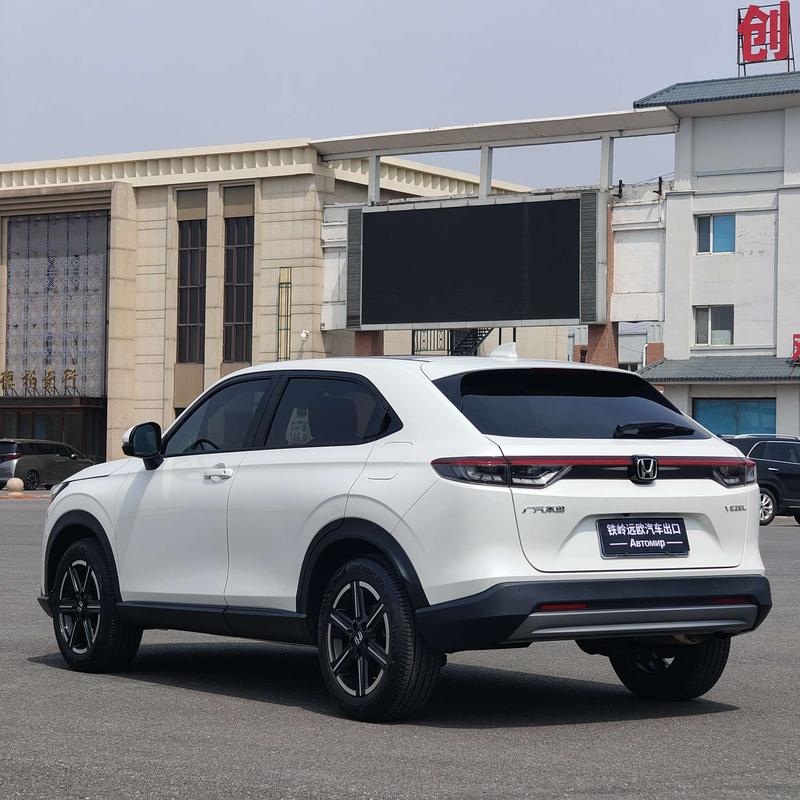 Honda Vezel, 2023 — фото 4 из 10
