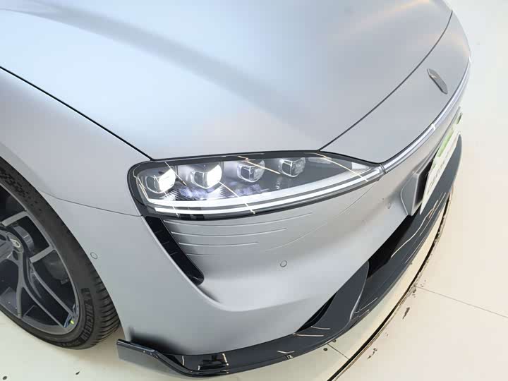 Luxeed S7, 2025 — фото 8 из 9