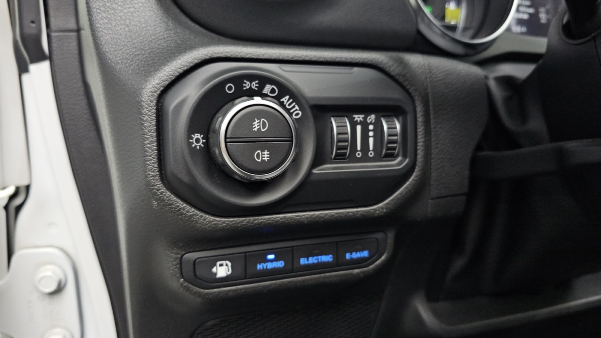 Jeep Wrangler, 2022 — фото 12 из 12