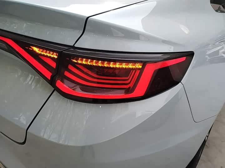 Geely Emgrand L Hi·P Hybrid, 2024 — фото 8 из 9