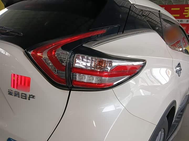 Nissan Murano, 2022 — фото 8 из 9