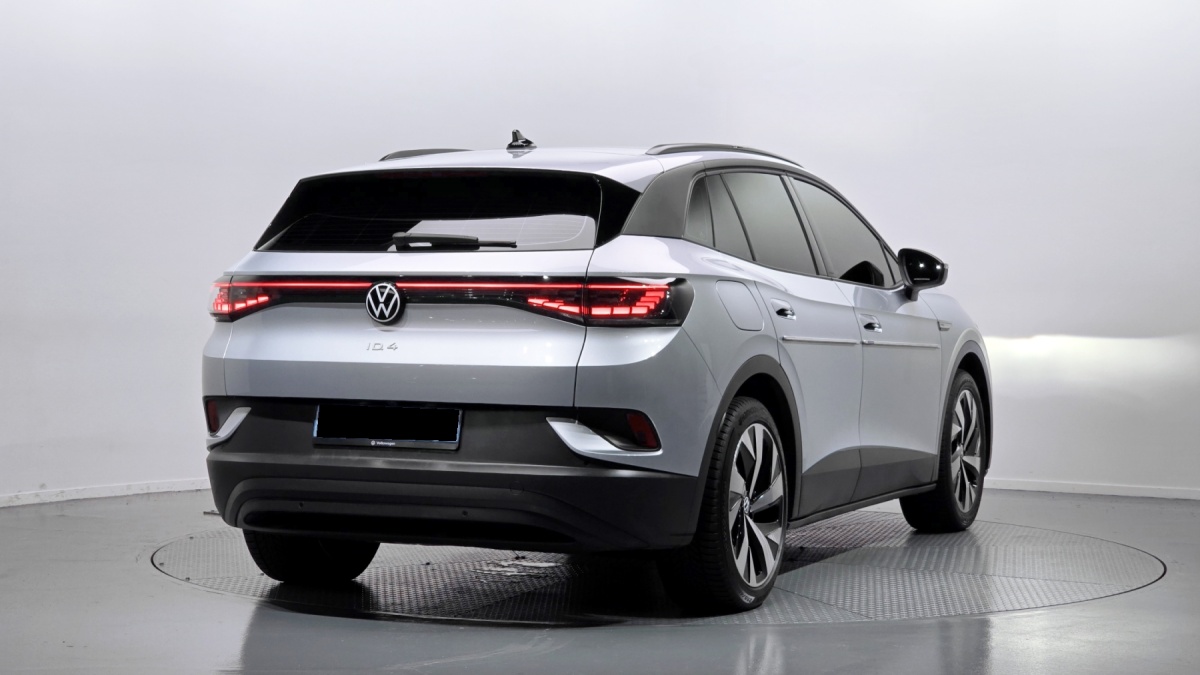 Volkswagen ID.4, 2022 — фото 2 из 12