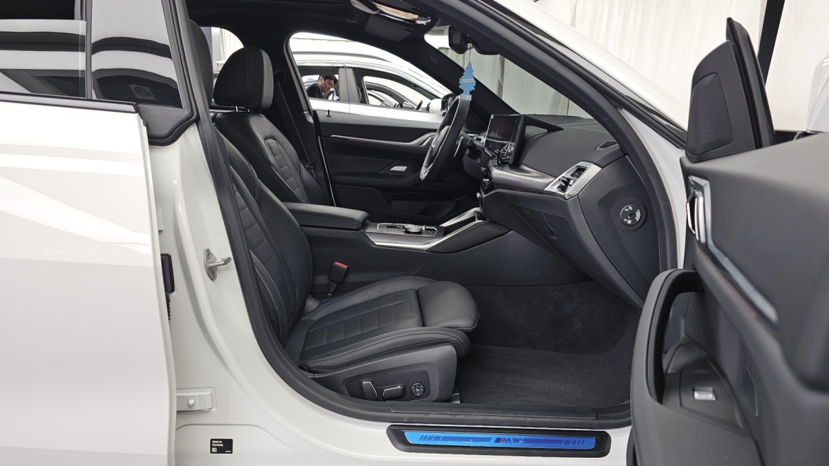 BMW 4 Series, 2025 — фото 10 из 12