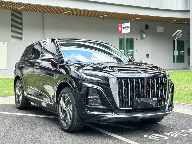 Hongqi HS3 Hybrid, 2025 — фото 3 из 12