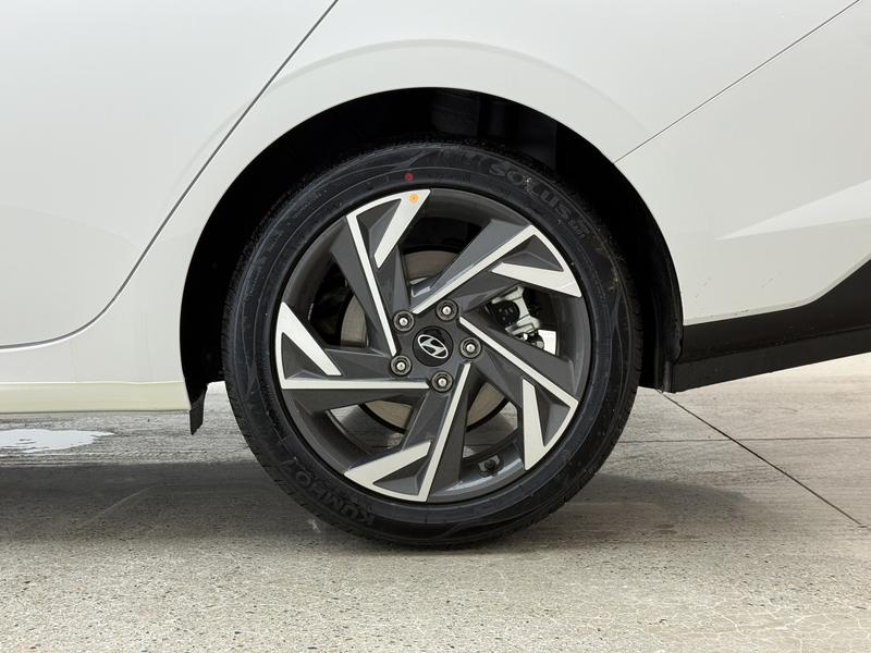 Hyundai Elantra N line, 2025 — фото 11 из 12