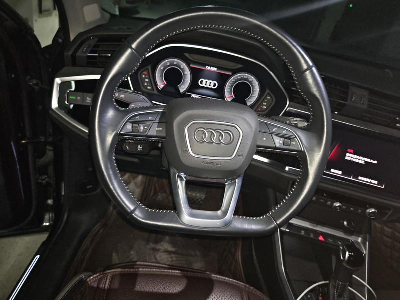 Audi Q3, 2022 — фото 7 из 12