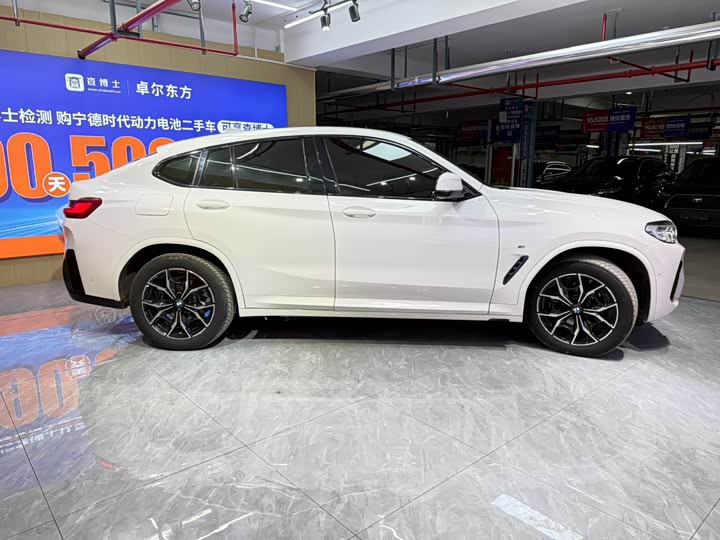 BMW X4, 2021 — фото 4 из 9