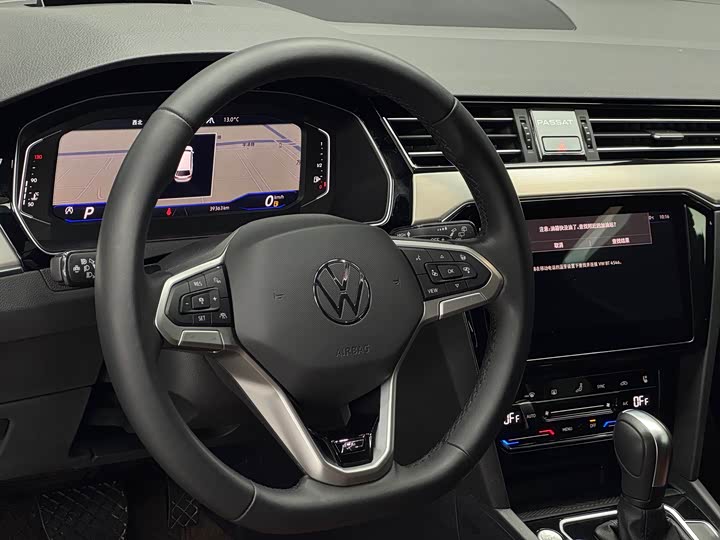 Volkswagen Passat Variant, 2023 — фото 9 из 9