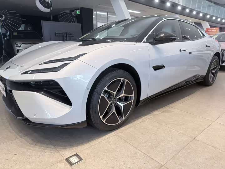 Lotus Emeya, 2025 — купить в Туле под ключ