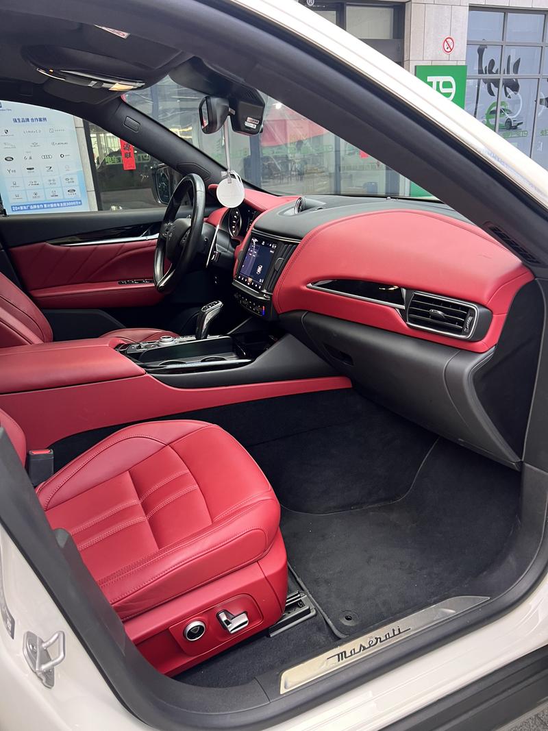 Maserati Levante, 2021 — фото 11 из 12